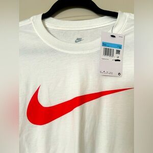 Mens long-sleeve nike shirt